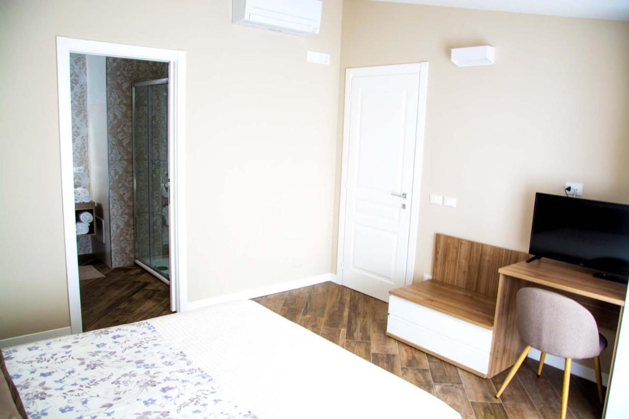 Mirabella Eclano B&B Martina מראה חיצוני תמונה